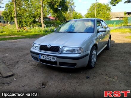 Шкода Октавія 2001 у Каменке на Automoto.ua Сірий Шкода Октавія, об'ємом двигуна 1.9 л та пробігом 320 тис. км за 3600 $, фото 1 на Automoto.ua