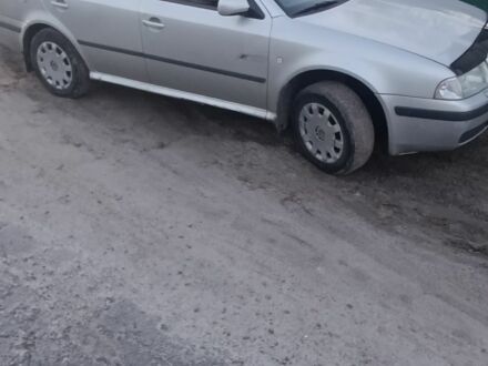 Серый Шкода Октавия, объемом двигателя 0 л и пробегом 590 тыс. км за 4000 $, фото 1 на Automoto.ua