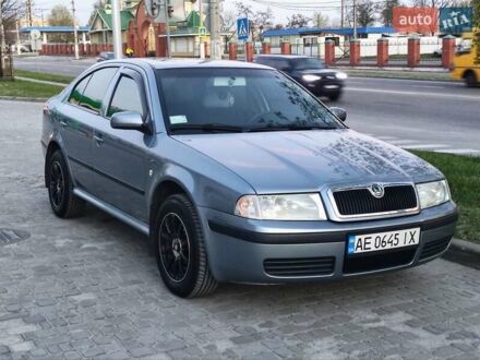 Шкода Октавия 2001 в Днепре (Днепропетровске) на Automoto.ua Серый Шкода Октавия, объемом двигателя 1.98 л и пробегом 239 тыс. км за 6200 $, фото 1 на Automoto.ua