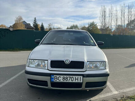 Шкода Октавія 2001 у Івано-Франківську на Automoto.ua Сірий Шкода Октавія, об'ємом двигуна 1.6 л та пробігом 423 тис. км за 3799 $, фото 1 на Automoto.ua