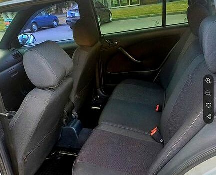 Серый Шкода Октавия, объемом двигателя 1.6 л и пробегом 212 тыс. км за 4500 $, фото 1 на Automoto.ua