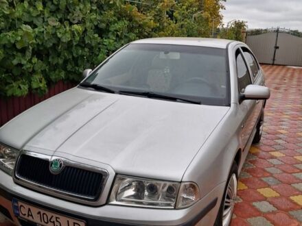 Серый Шкода Октавия, объемом двигателя 2 л и пробегом 169 тыс. км за 4200 $, фото 1 на Automoto.ua