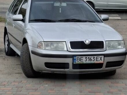 Сірий Шкода Октавія, об'ємом двигуна 1.8 л та пробігом 260 тис. км за 4500 $, фото 1 на Automoto.ua