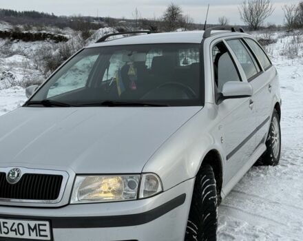 Серый Шкода Октавия, объемом двигателя 1.6 л и пробегом 210 тыс. км за 4500 $, фото 1 на Automoto.ua