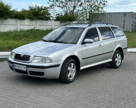 Шкода Октавия 2001 в Одессе на Automoto.ua Серый Шкода Октавия, объемом двигателя 1.8 л и пробегом 296 тыс. км за 4950 $, фото 1 на Automoto.ua