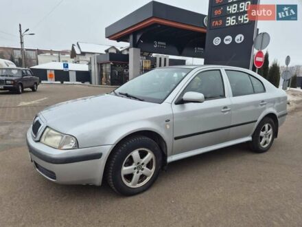 Серый Шкода Октавия, объемом двигателя 2 л и пробегом 340 тыс. км за 3700 $, фото 1 на Automoto.ua