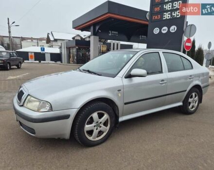 Серый Шкода Октавия, объемом двигателя 2 л и пробегом 340 тыс. км за 3700 $, фото 1 на Automoto.ua