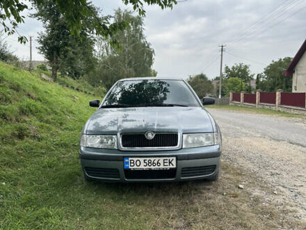 Шкода Октавія 2002 у Тернополі на Automoto.ua Сірий Шкода Октавія, об'ємом двигуна 1.6 л та пробігом 303 тис. км за 3800 $, фото 1 на Automoto.ua