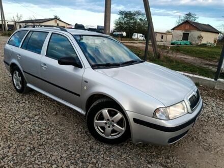 Серый Шкода Октавия, объемом двигателя 2 л и пробегом 250 тыс. км за 3000 $, фото 1 на Automoto.ua