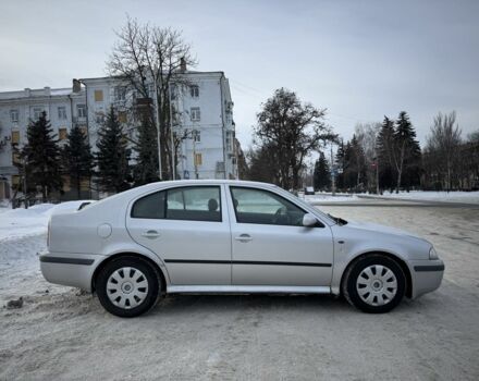 Сірий Шкода Октавія, об'ємом двигуна 0 л та пробігом 300 тис. км за 2433 $, фото 1 на Automoto.ua