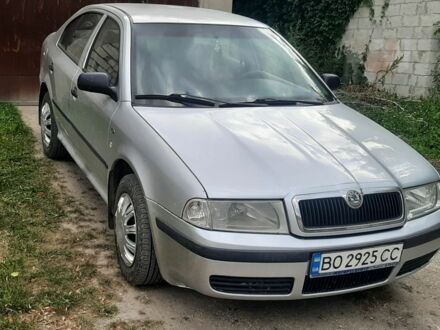 Шкода Октавия 2002 в Збараже на Automoto.ua Серый Шкода Октавия, объемом двигателя 1.6 л и пробегом 363 тыс. км за 3500 $, фото 1 на Automoto.ua