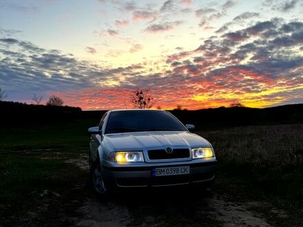 Серый Шкода Октавия, объемом двигателя 1.8 л и пробегом 321 тыс. км за 5500 $, фото 1 на Automoto.ua