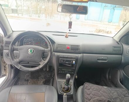 Сірий Шкода Октавія, об'ємом двигуна 1.8 л та пробігом 298 тис. км за 3700 $, фото 1 на Automoto.ua