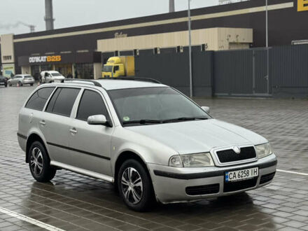 Серый Шкода Октавия, объемом двигателя 1.9 л и пробегом 322 тыс. км за 3450 $, фото 1 на Automoto.ua