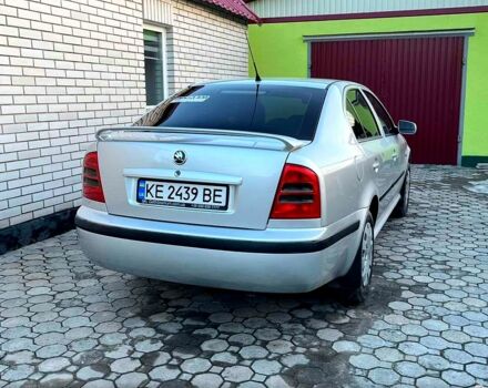 Сірий Шкода Октавія, об'ємом двигуна 1.6 л та пробігом 300 тис. км за 5500 $, фото 1 на Automoto.ua