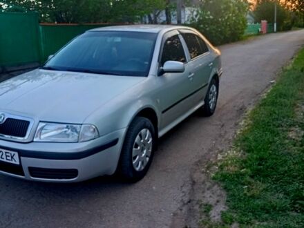 Шкода Октавія 2002 у Кропивницькому (Кіровограді) на Automoto.ua Сірий Шкода Октавія, об'ємом двигуна 1.6 л та пробігом 220 тис. км за 5000 $, фото 1 на Automoto.ua