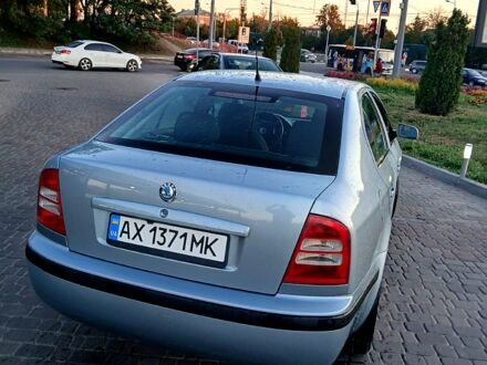 Серый Шкода Октавия, объемом двигателя 1.6 л и пробегом 225 тыс. км за 4000 $, фото 1 на Automoto.ua