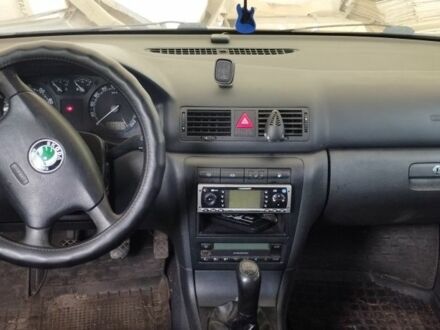 Шкода Октавія 2002 у Сумах на Automoto.ua Сірий Шкода Октавія, об'ємом двигуна 1.8 л та пробігом 246 тис. км за 4500 $, фото 1 на Automoto.ua