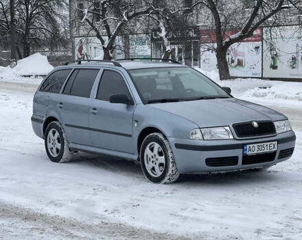 Серый Шкода Октавия, объемом двигателя 1.98 л и пробегом 281 тыс. км за 4200 $, фото 1 на Automoto.ua