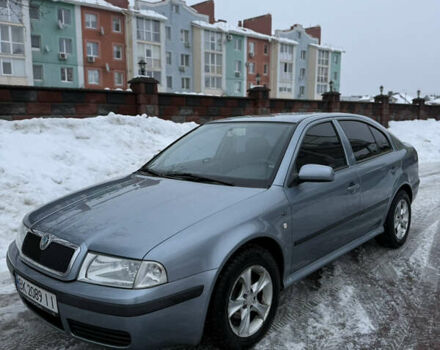 Серый Шкода Октавия, объемом двигателя 1.6 л и пробегом 185 тыс. км за 5000 $, фото 1 на Automoto.ua