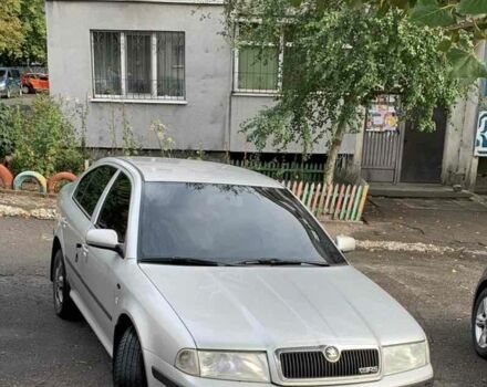 Серый Шкода Октавия, объемом двигателя 1.6 л и пробегом 200 тыс. км за 3814 $, фото 1 на Automoto.ua