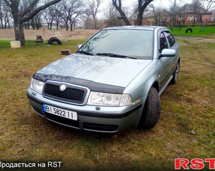 Серый Шкода Октавия, объемом двигателя 1.8 л и пробегом 255 тыс. км за 3800 $, фото 1 на Automoto.ua