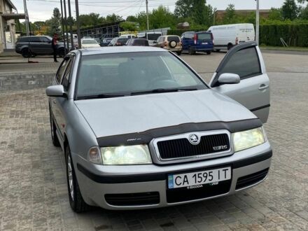 Шкода Октавія 2002 у Звенигородка на Automoto.ua Сірий Шкода Октавія, об'ємом двигуна 1.8 л та пробігом 342 тис. км за 5200 $, фото 1 на Automoto.ua