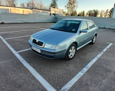 Серый Шкода Октавия, объемом двигателя 1.6 л и пробегом 166 тыс. км за 5000 $, фото 1 на Automoto.ua