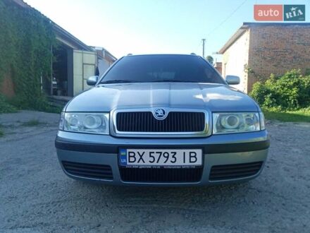 Серый Шкода Октавия, объемом двигателя 1.6 л и пробегом 230 тыс. км за 5500 $, фото 1 на Automoto.ua