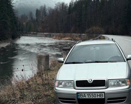 Сірий Шкода Октавія, об'ємом двигуна 1.78 л та пробігом 242 тис. км за 5700 $, фото 1 на Automoto.ua