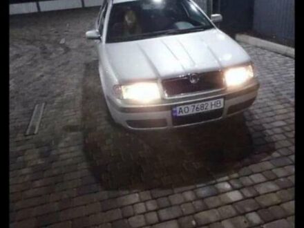 Шкода Октавия 2002 в Ужгороде на Automoto.ua Серый Шкода Октавия, объемом двигателя 1.6 л и пробегом 235 тыс. км за 4500 $, фото 1 на Automoto.ua