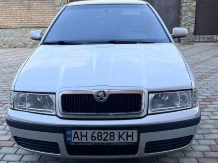 Серый Шкода Октавия, объемом двигателя 1.6 л и пробегом 406 тыс. км за 5200 $, фото 1 на Automoto.ua