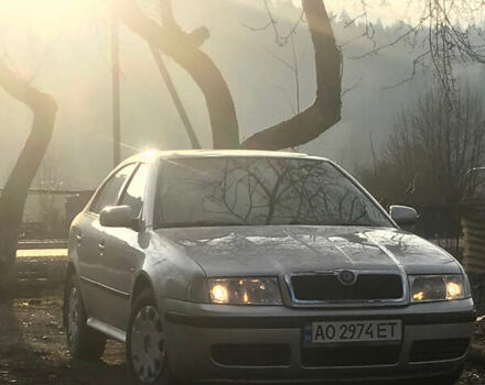 Серый Шкода Октавия, объемом двигателя 1.6 л и пробегом 330 тыс. км за 3999 $, фото 1 на Automoto.ua