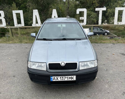 Серый Шкода Октавия, объемом двигателя 1.6 л и пробегом 234 тыс. км за 3000 $, фото 1 на Automoto.ua