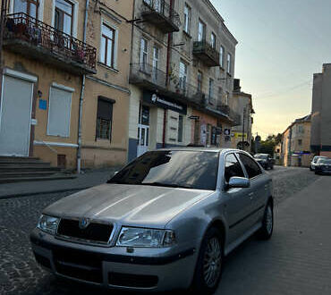 Серый Шкода Октавия, объемом двигателя 1.6 л и пробегом 178 тыс. км за 5300 $, фото 1 на Automoto.ua