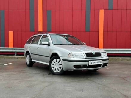 Серый Шкода Октавия, объемом двигателя 0 л и пробегом 347 тыс. км за 4690 $, фото 1 на Automoto.ua