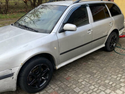 Серый Шкода Октавия, объемом двигателя 1.9 л и пробегом 229 тыс. км за 3000 $, фото 1 на Automoto.ua