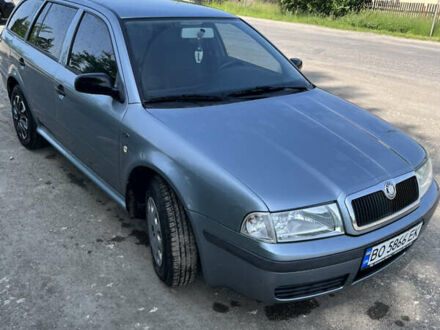 Шкода Октавия 2002 в Тернополе на Automoto.ua Серый Шкода Октавия, объемом двигателя 1.6 л и пробегом 303 тыс. км за 4150 $, фото 1 на Automoto.ua