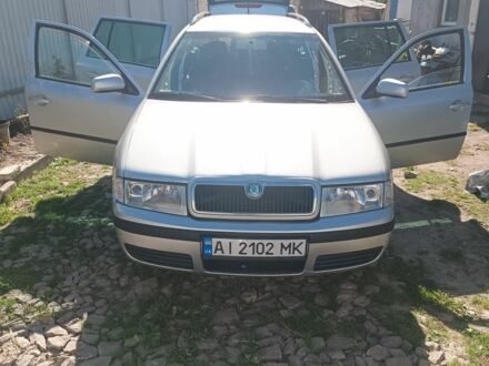 Шкода Октавия 2003 в Макарове на Automoto.ua Серый Шкода Октавия, объемом двигателя 1.6 л и пробегом 253 тыс. км за 4800 $, фото 1 на Automoto.ua