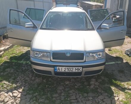 Серый Шкода Октавия, объемом двигателя 1.6 л и пробегом 253 тыс. км за 4400 $, фото 1 на Automoto.ua