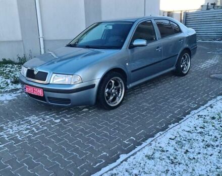 Серый Шкода Октавия, объемом двигателя 1.6 л и пробегом 204 тыс. км за 4650 $, фото 1 на Automoto.ua