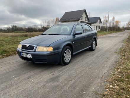 Серый Шкода Октавия, объемом двигателя 1.9 л и пробегом 300 тыс. км за 2250 $, фото 1 на Automoto.ua