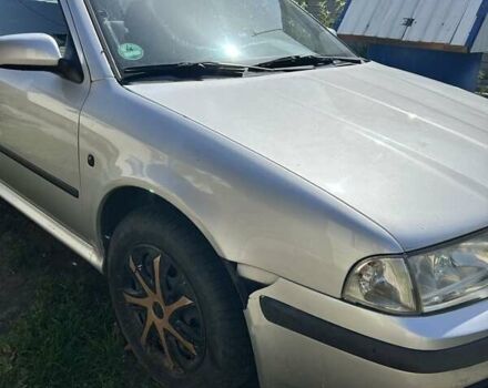 Сірий Шкода Октавія, об'ємом двигуна 1.8 л та пробігом 230 тис. км за 3300 $, фото 1 на Automoto.ua