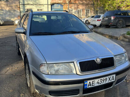 Сірий Шкода Октавія, об'ємом двигуна 1.9 л та пробігом 375 тис. км за 6000 $, фото 1 на Automoto.ua