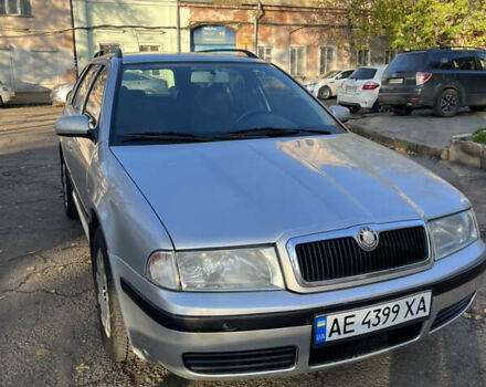 Сірий Шкода Октавія, об'ємом двигуна 1.9 л та пробігом 375 тис. км за 6000 $, фото 1 на Automoto.ua