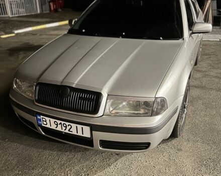 Серый Шкода Октавия, объемом двигателя 1.6 л и пробегом 225 тыс. км за 5500 $, фото 1 на Automoto.ua