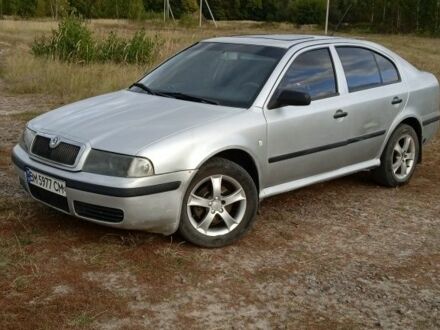 Шкода Октавия 2003 в Шостке на Automoto.ua Серый Шкода Октавия, объемом двигателя 1.6 л и пробегом 280 тыс. км за 3000 $, фото 1 на Automoto.ua