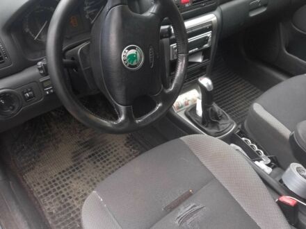 Серый Шкода Октавия, объемом двигателя 1.9 л и пробегом 286 тыс. км за 2800 $, фото 1 на Automoto.ua