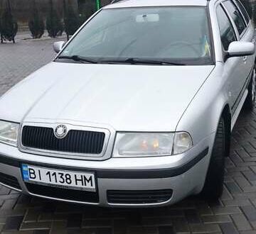 Серый Шкода Октавия, объемом двигателя 1.6 л и пробегом 220 тыс. км за 4350 $, фото 1 на Automoto.ua