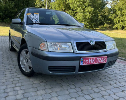 Серый Шкода Октавия, объемом двигателя 1.6 л и пробегом 240 тыс. км за 5099 $, фото 1 на Automoto.ua